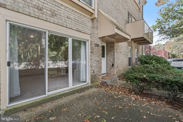 $500,000 | 3769 Persimmon Circle, Fairfax, VA 22031