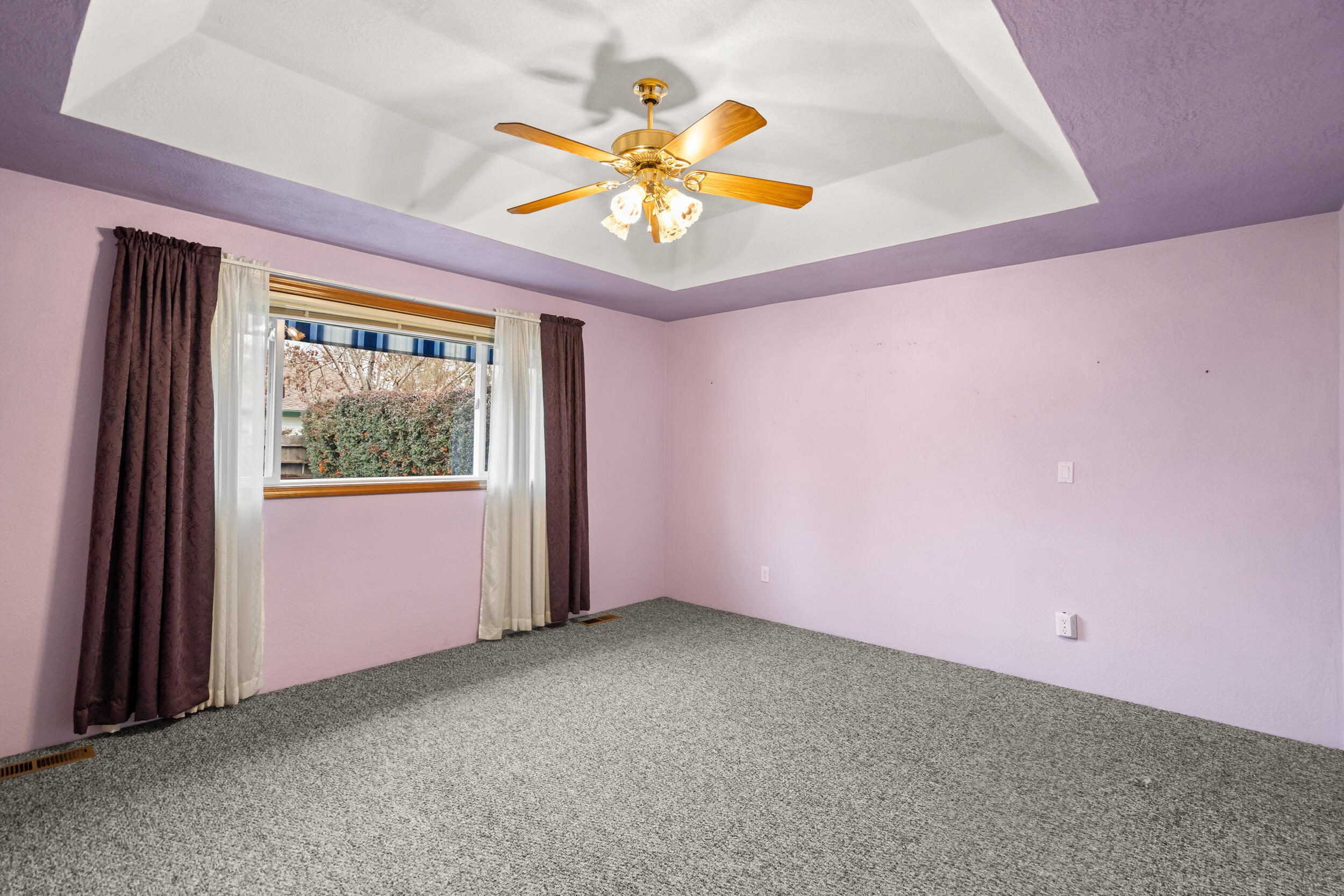 802 Brandon Street Central Point, OR 97502 - Photo 21 of 29 17_802 brandon st, central point, or 975
