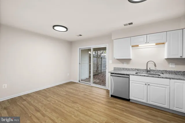 $284,900 | 194 Farrell Lane, Fredericksburg, VA 22401