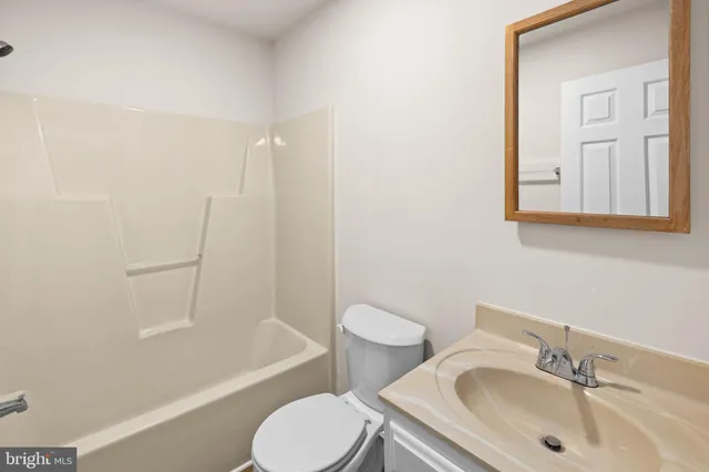 $284,900 | 194 Farrell Lane, Fredericksburg, VA 22401