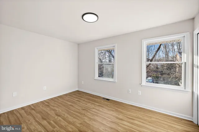 $284,900 | 194 Farrell Lane, Fredericksburg, VA 22401