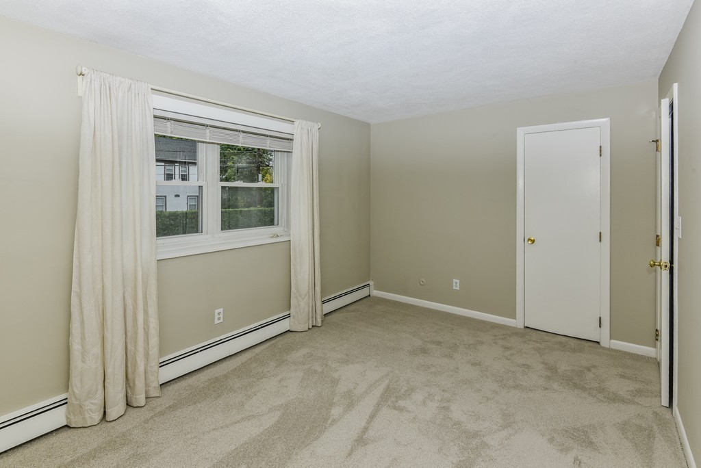 1075 Chestnut Street, Unit 6 Newton, MA 02464 - Photo 6 of 16