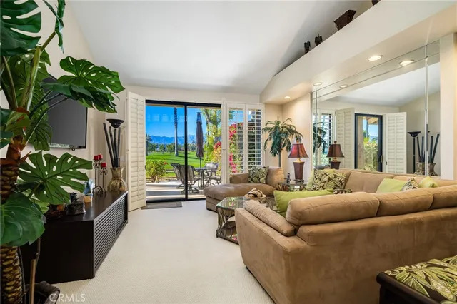 $429,000 | 135 Blue River Drive, Palm Desert, CA 92211