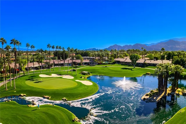 $429,000 | 135 Blue River Drive, Palm Desert, CA 92211