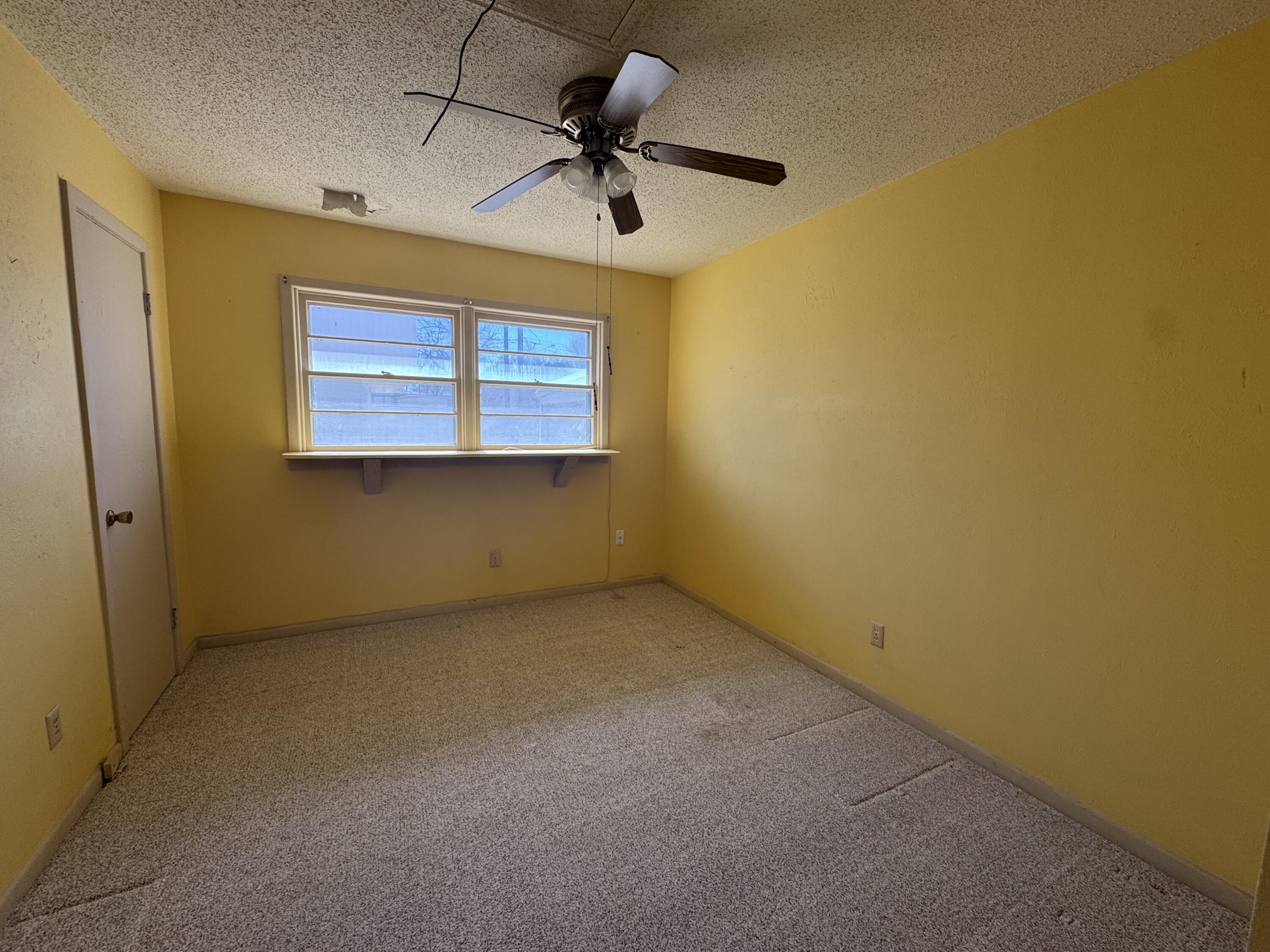 5009 35th Street Lubbock, TX 79414 - Photo 13 of 24 IMG_1170