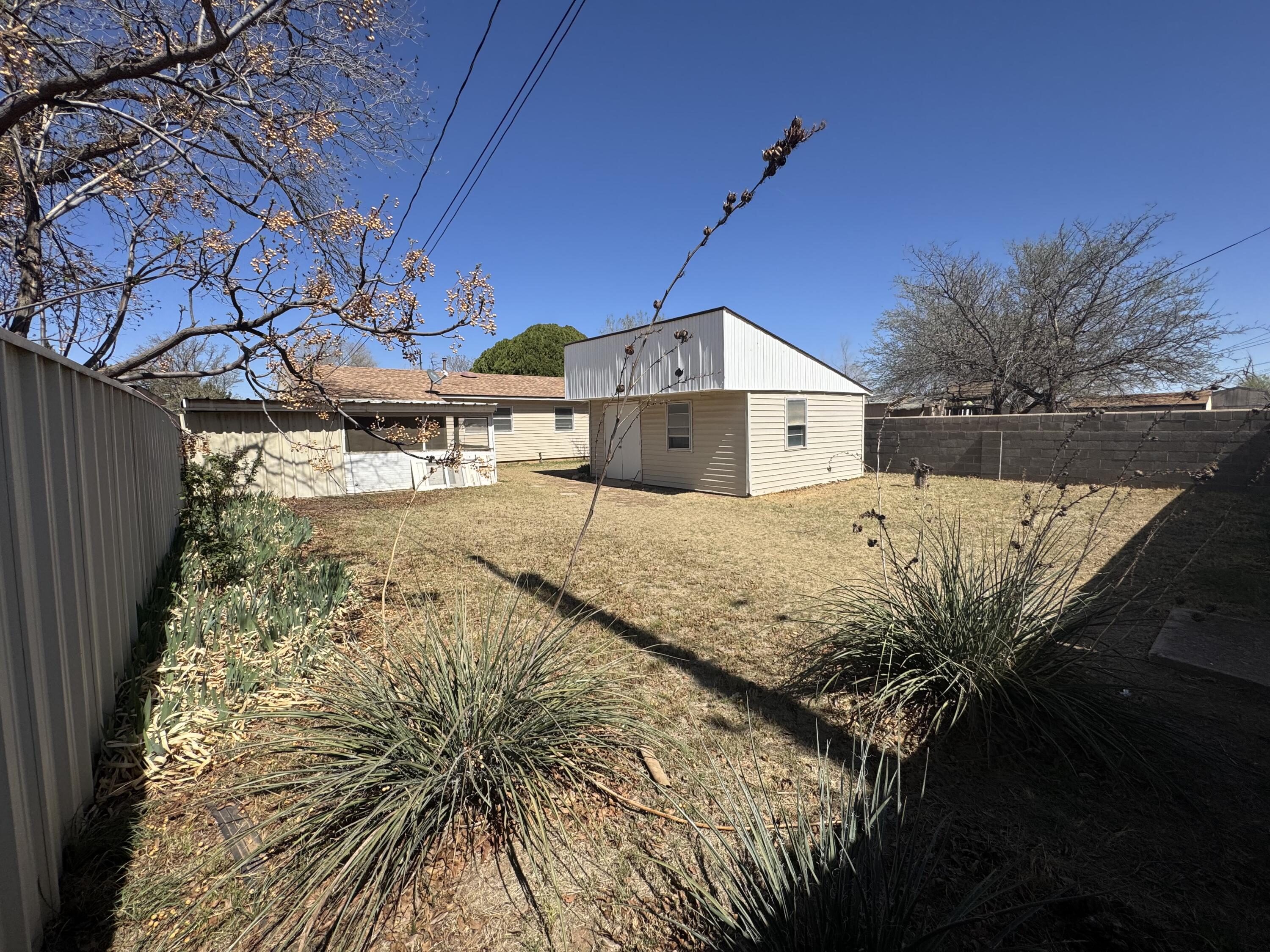 5009 35th Street Lubbock, TX 79414 - Photo 23 of 24 IMG_1194