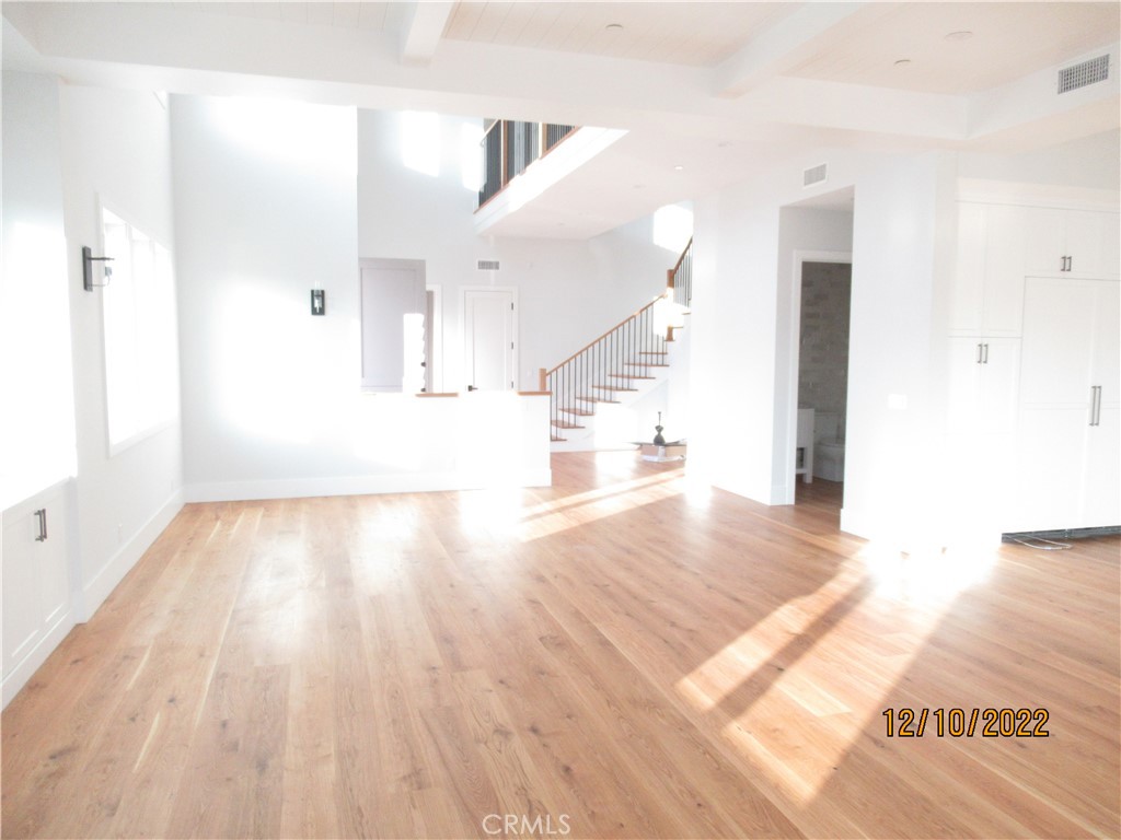 1300 11th Street Manhattan Beach, CA 90266 - Photo 11 of 19 a view of empty room with wooden floor