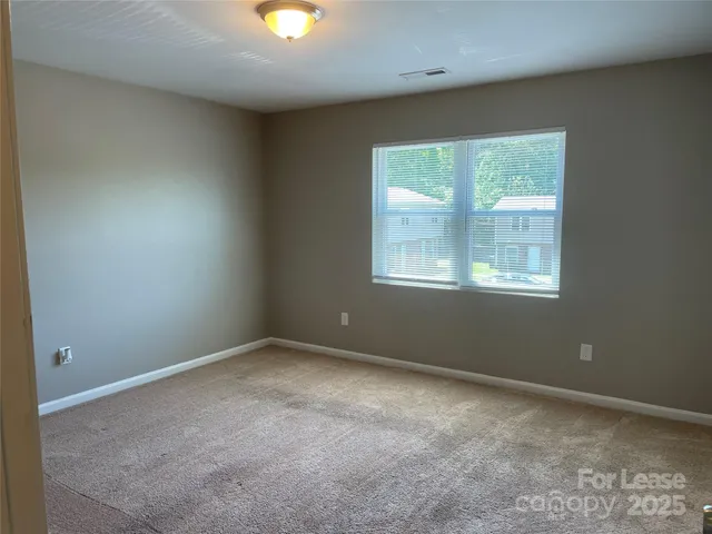 $998 | 2335 Carmine Street, Unit 2, Charlotte, NC 28206