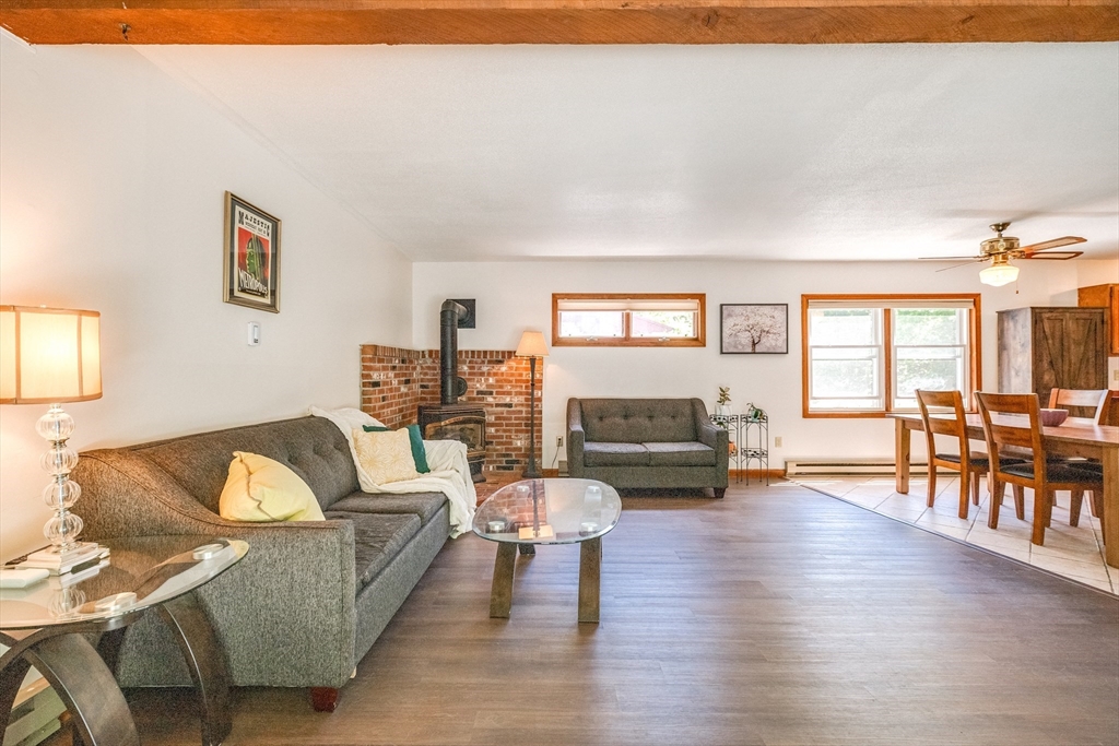 72 Stillwater Road, Unit A Deerfield, MA 01373 - Photo 10 of 27
