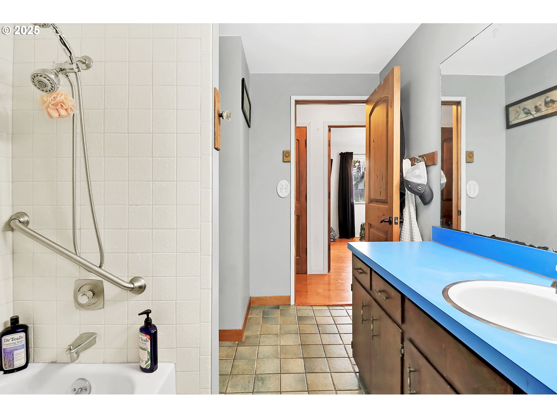 718 52nd Place Springfield, OR 97478 - Photo 11 of 29