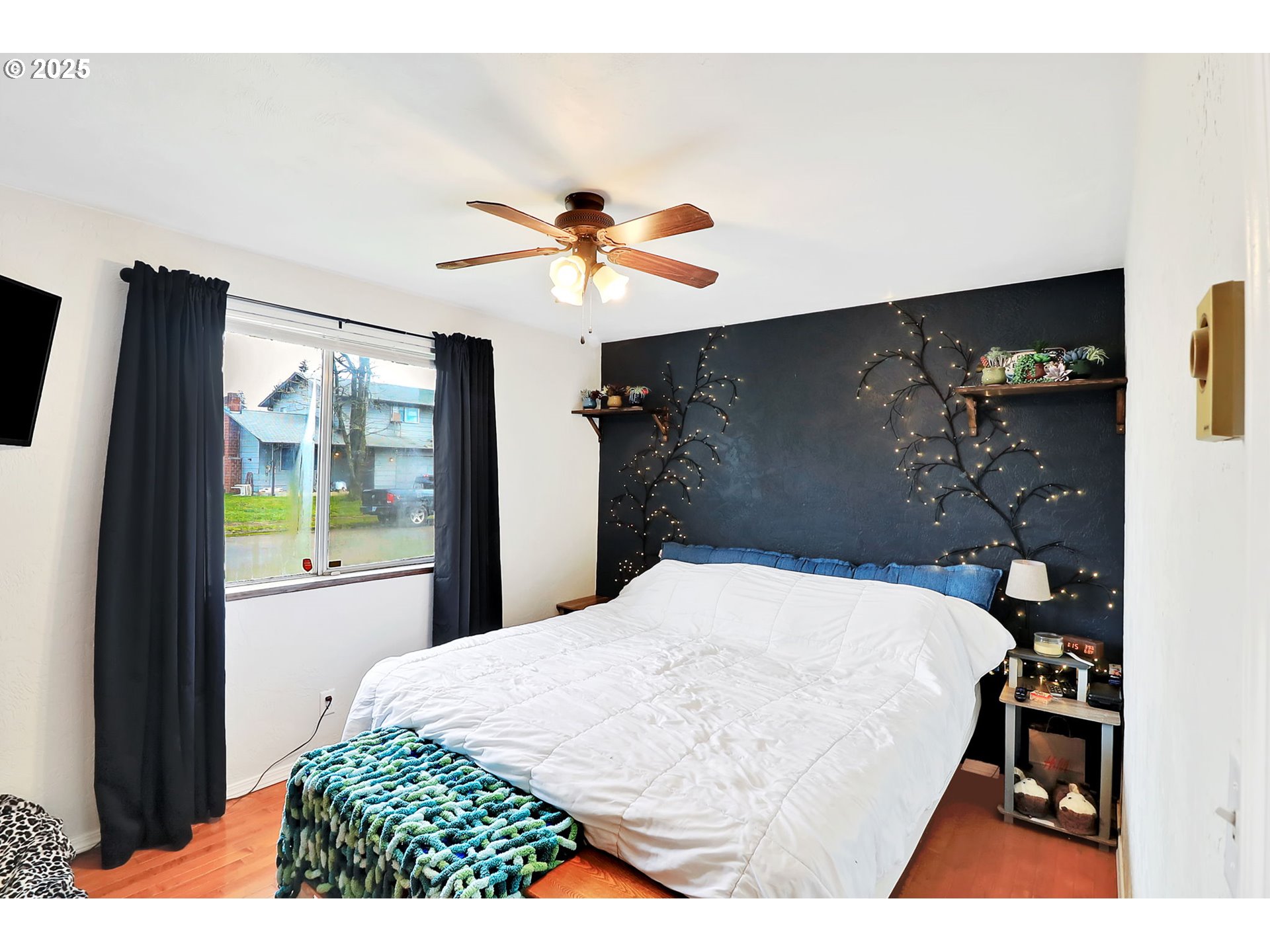 718 52nd Place Springfield, OR 97478 - Photo 13 of 29