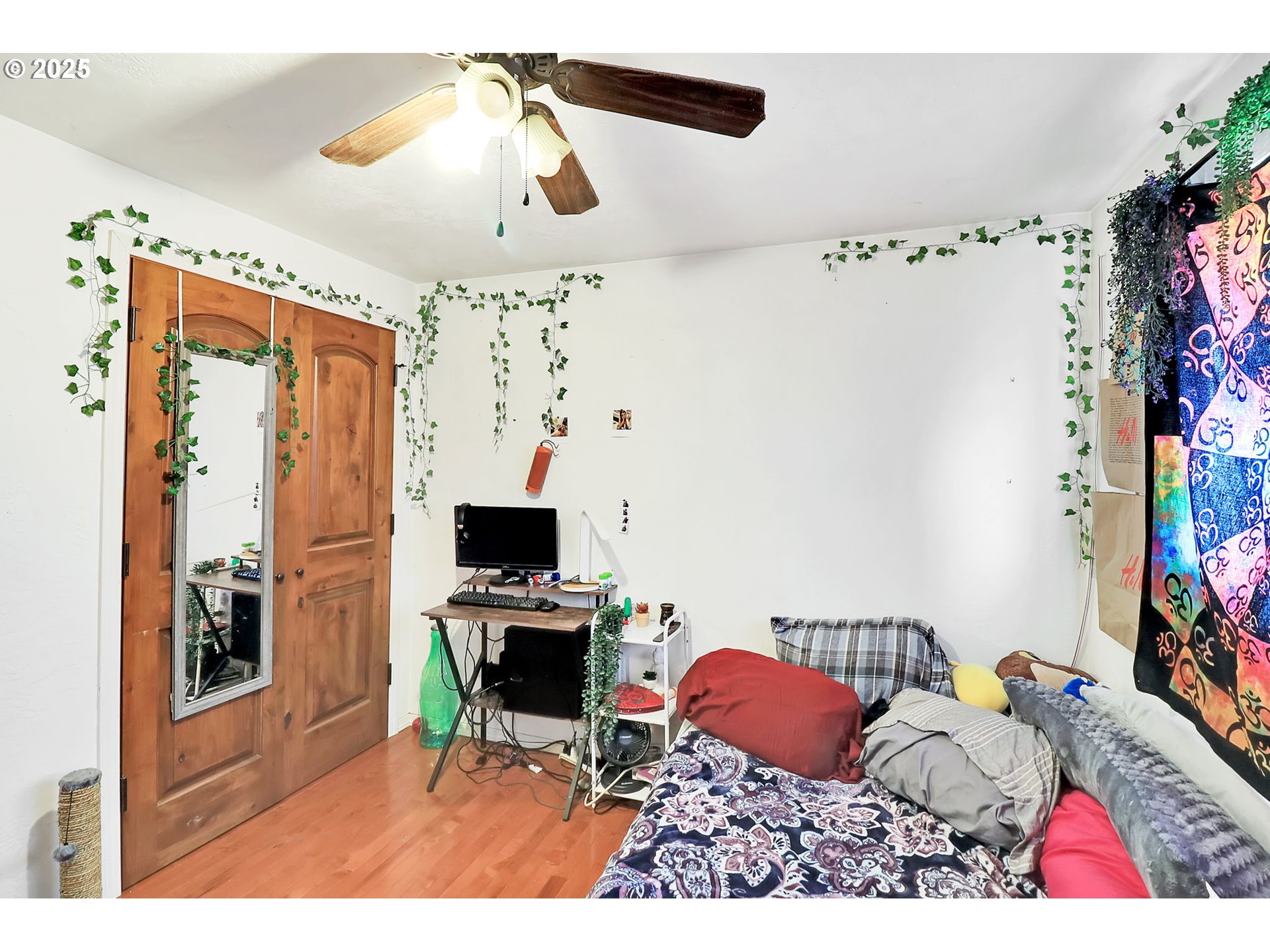 718 52nd Place Springfield, OR 97478 - Photo 16 of 29