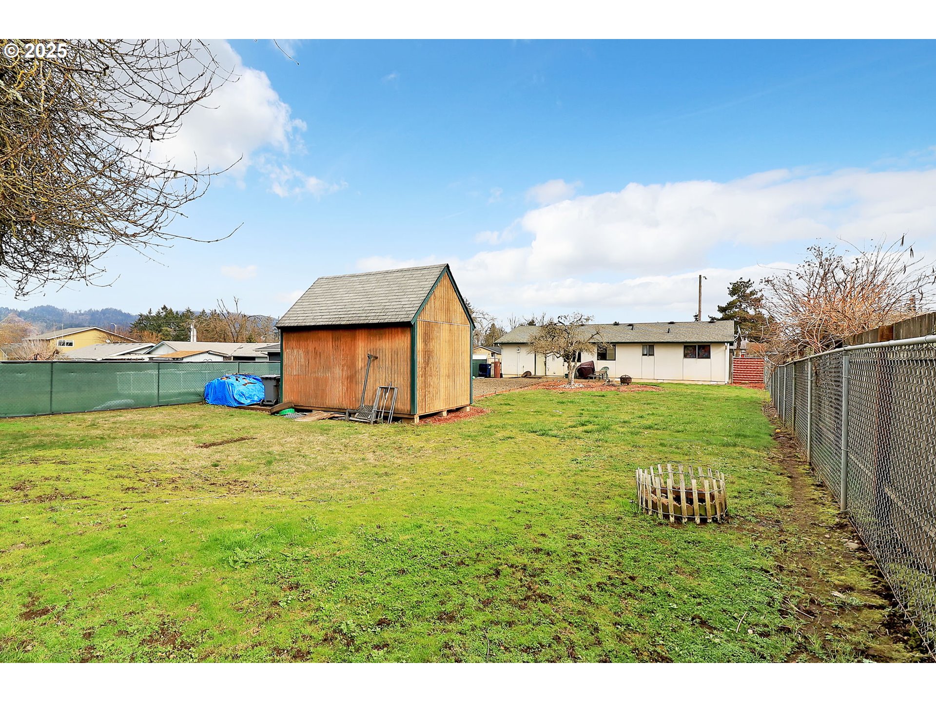 718 52nd Place Springfield, OR 97478 - Photo 21 of 29