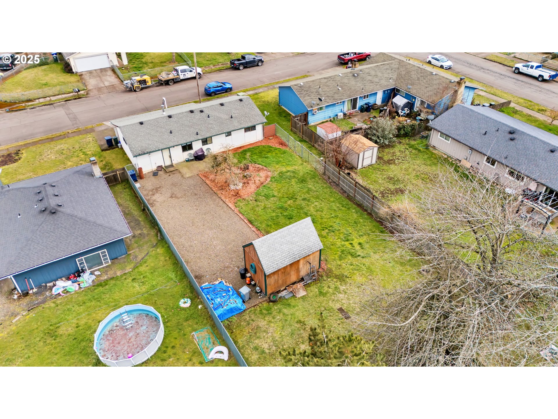 718 52nd Place Springfield, OR 97478 - Photo 28 of 29