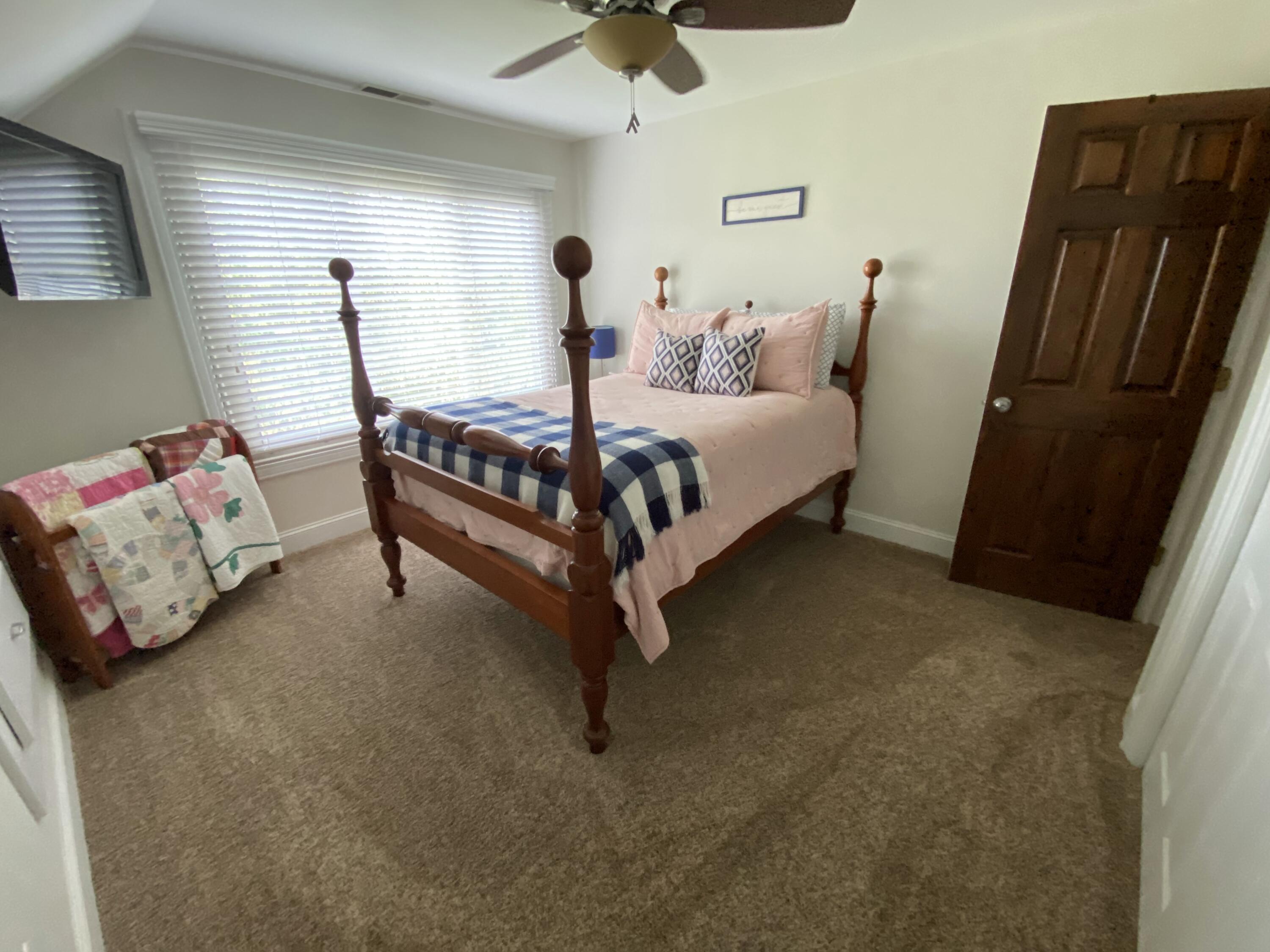 5055 Muddy Ford Road Georgetown, KY 40324 - Photo 21 of 47 Guest room