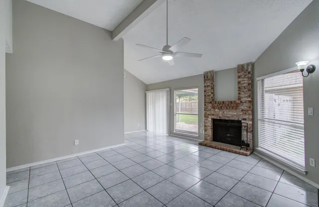 $199,000 | 11187 Thunderhaven Drive, Houston, TX 77064