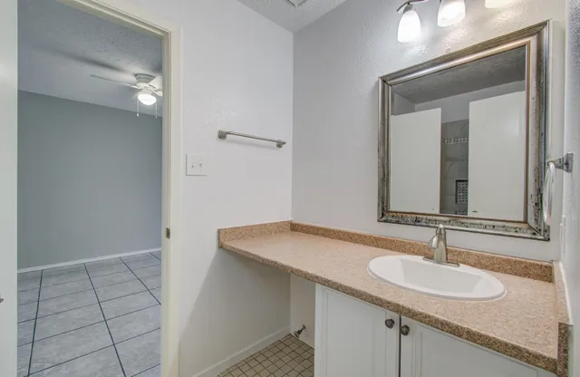 $199,000 | 11187 Thunderhaven Drive, Houston, TX 77064