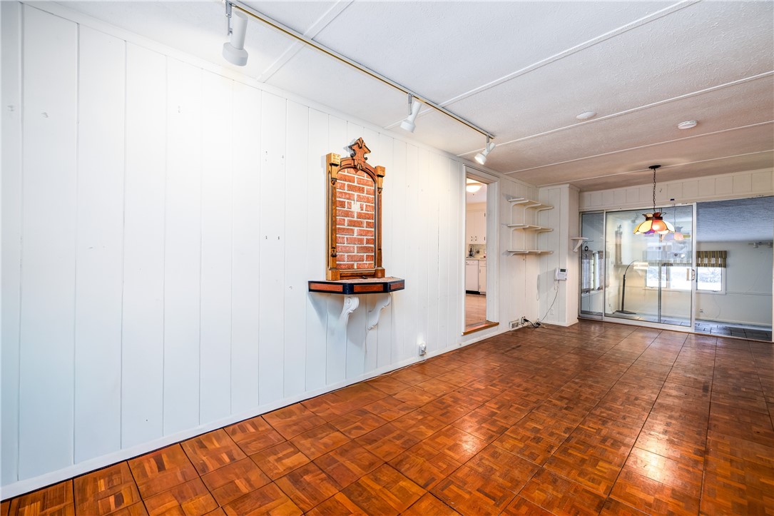 282 Straub Road Greece, NY 14626 - Photo 12 of 37