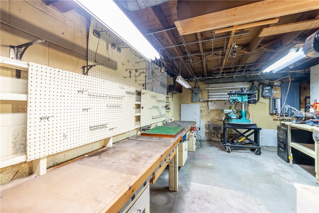 282 Straub Road Greece, NY 14626 - Photo 35 of 37