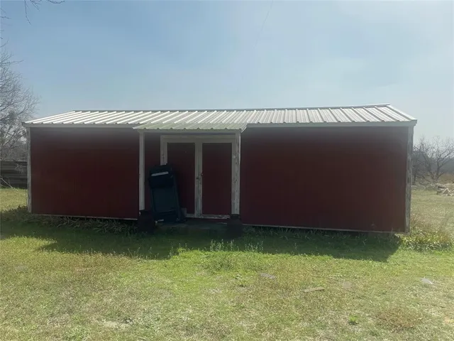 $544,400 | 1800 County Road 479, De Leon, TX 76444