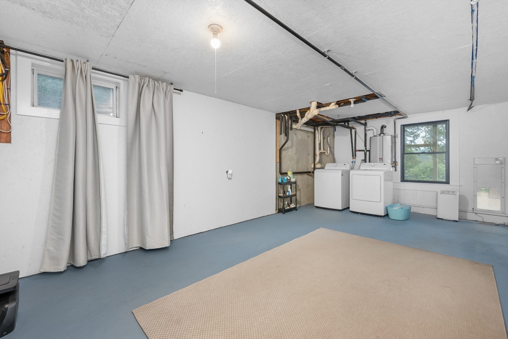 24 Chickadee Circle Chatham, MA 02633 - Photo 30 of 41 a view of a big room with closet and windows