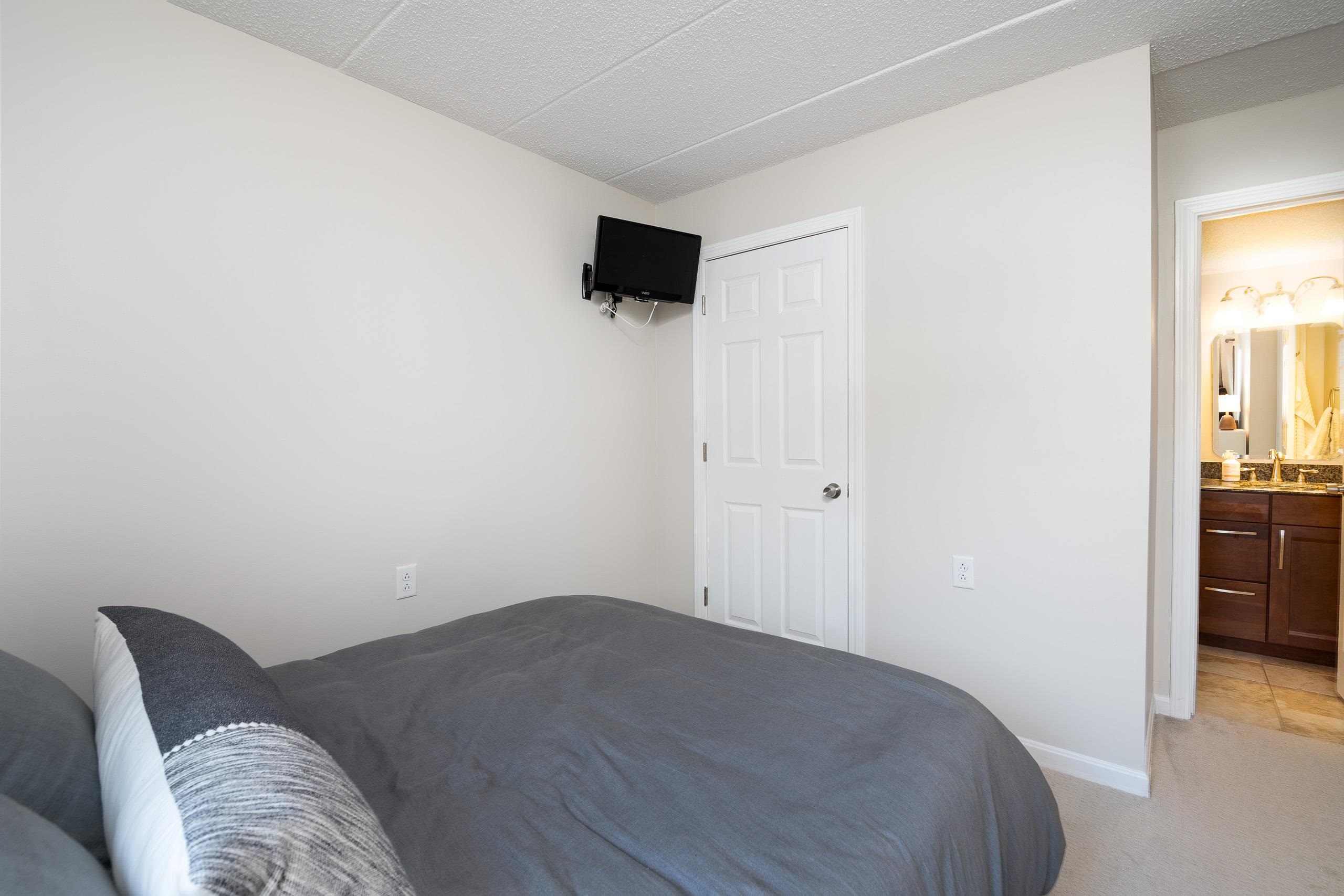 203 Old Mill Road, Unit B 10 Killington, VT 05751 - Photo 11 of 26