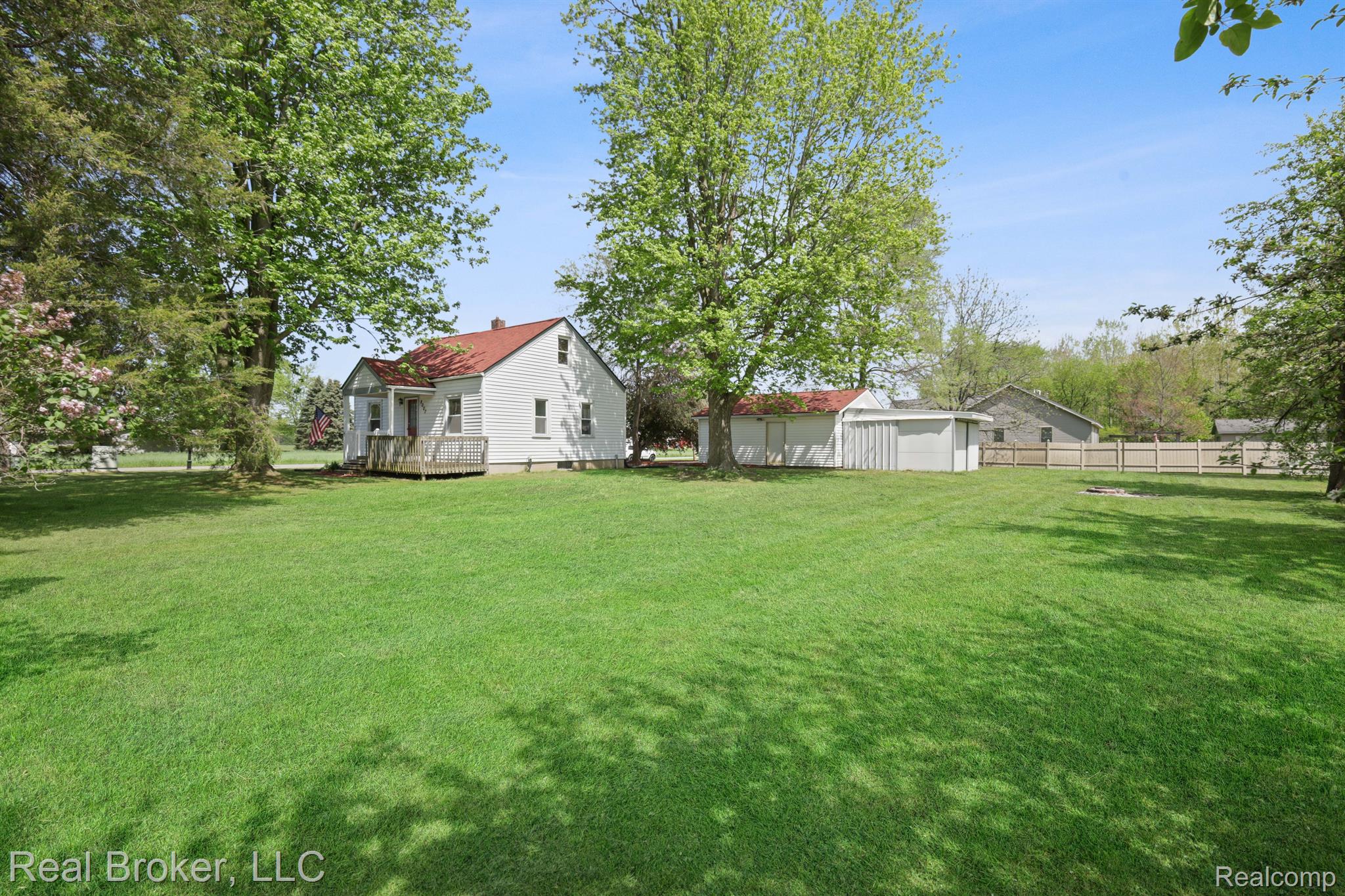 8007 Pettit Road Birch Run, MI 48415 - Photo 20 of 20 Gallery Image 20