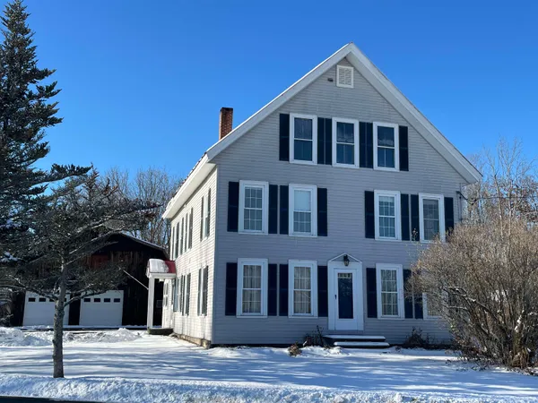 $565,000 | 68 Passumpsic Avenue, Hartford, VT 05088