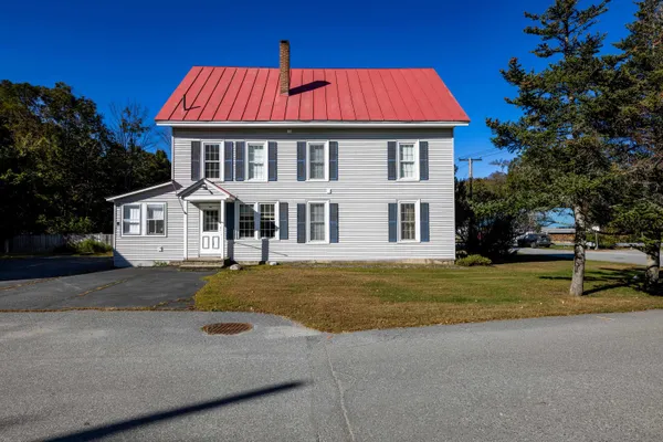 $480,000 | 68 Passumpsic Avenue, Wilder, VT 05088
