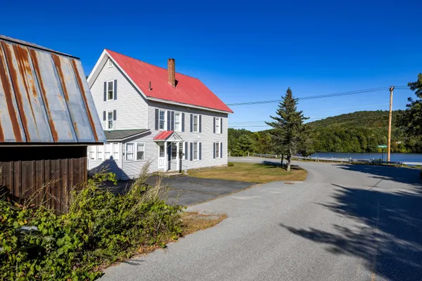 $480,000 | 68 Passumpsic Avenue, Wilder, VT 05088