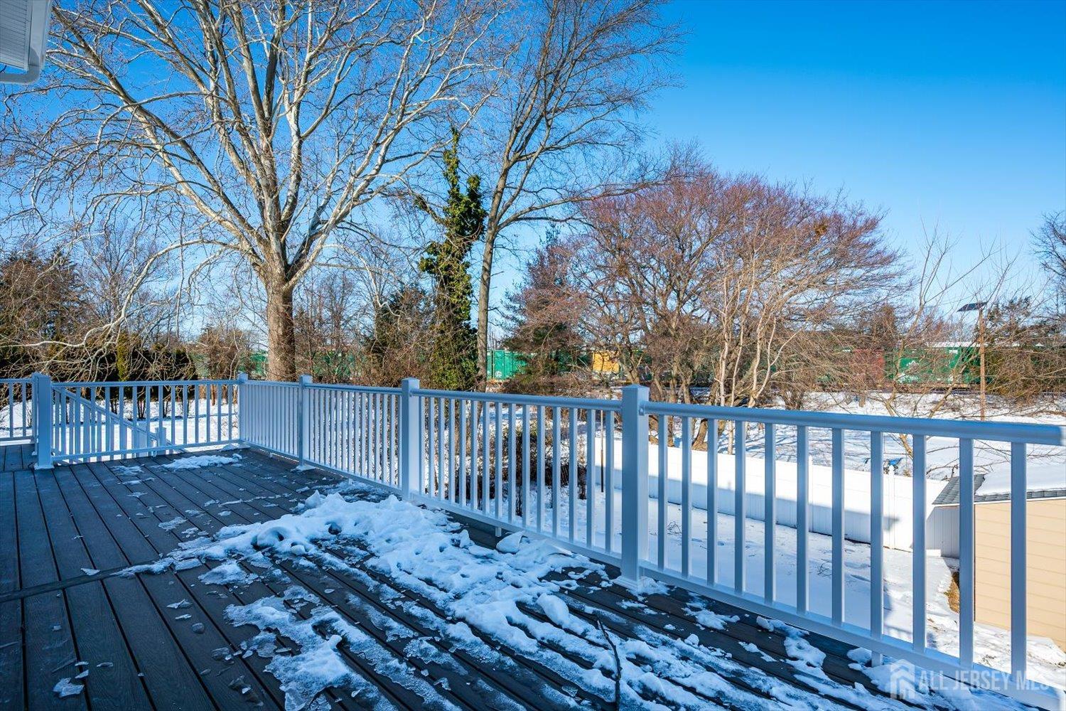 653 Huff Avenue Manville, NJ 08835 - Photo 8 of 27