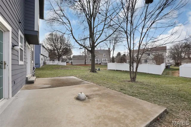 $415,000 | 26 Lippizan Road, St. Peters, MO 63376