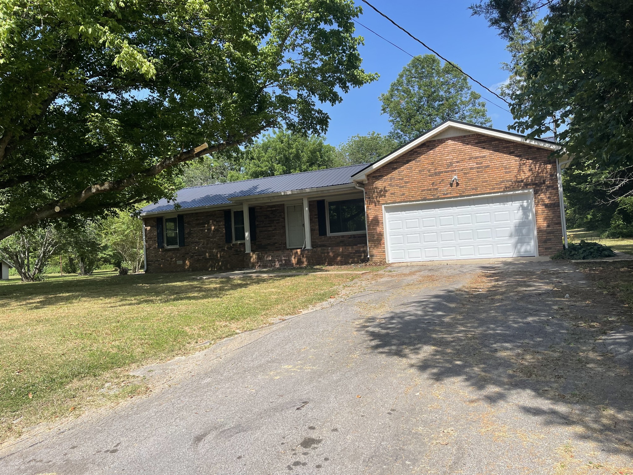 490 Cedar Grove Road Chapel Hill, TN 37034 - Photo 1 of 26