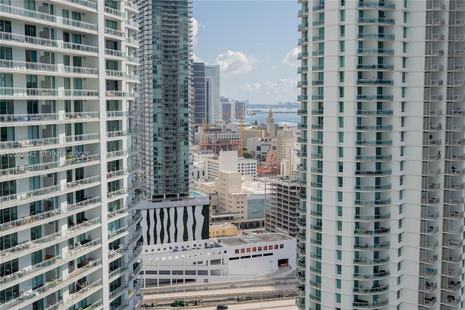 92 Southwest 3rd Street, Unit 3411 Miami, FL 33130 - Photo 23 of 42