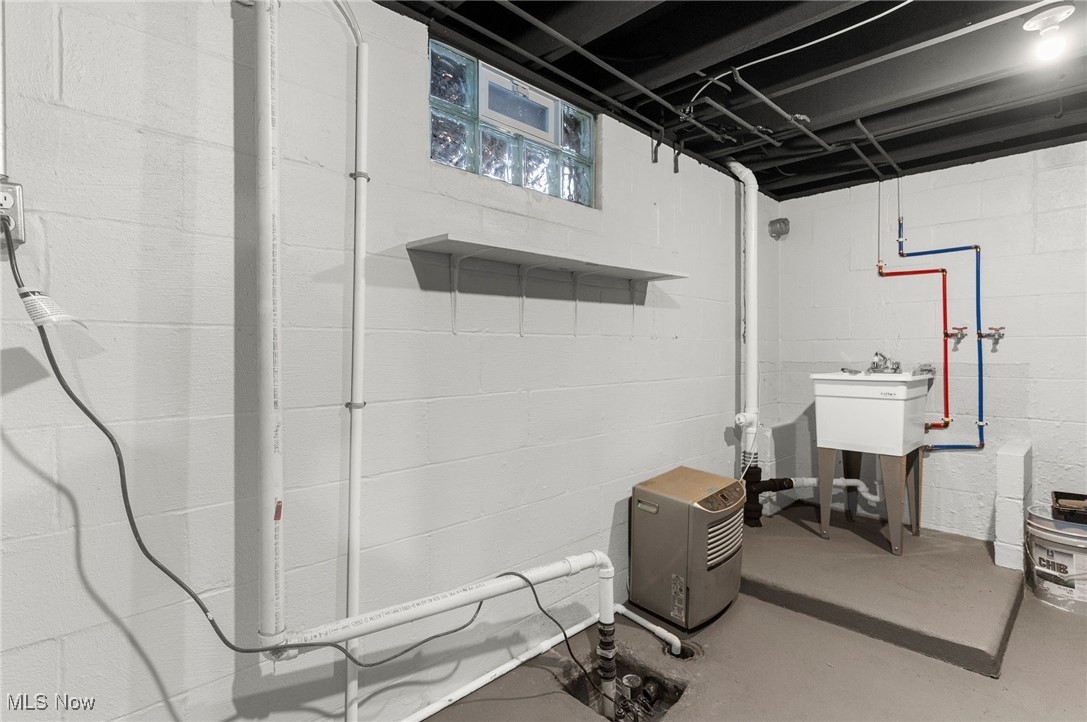 2821 Rexford Road Youngstown, OH 44511 - Photo 18 of 30 Gallery Image 18