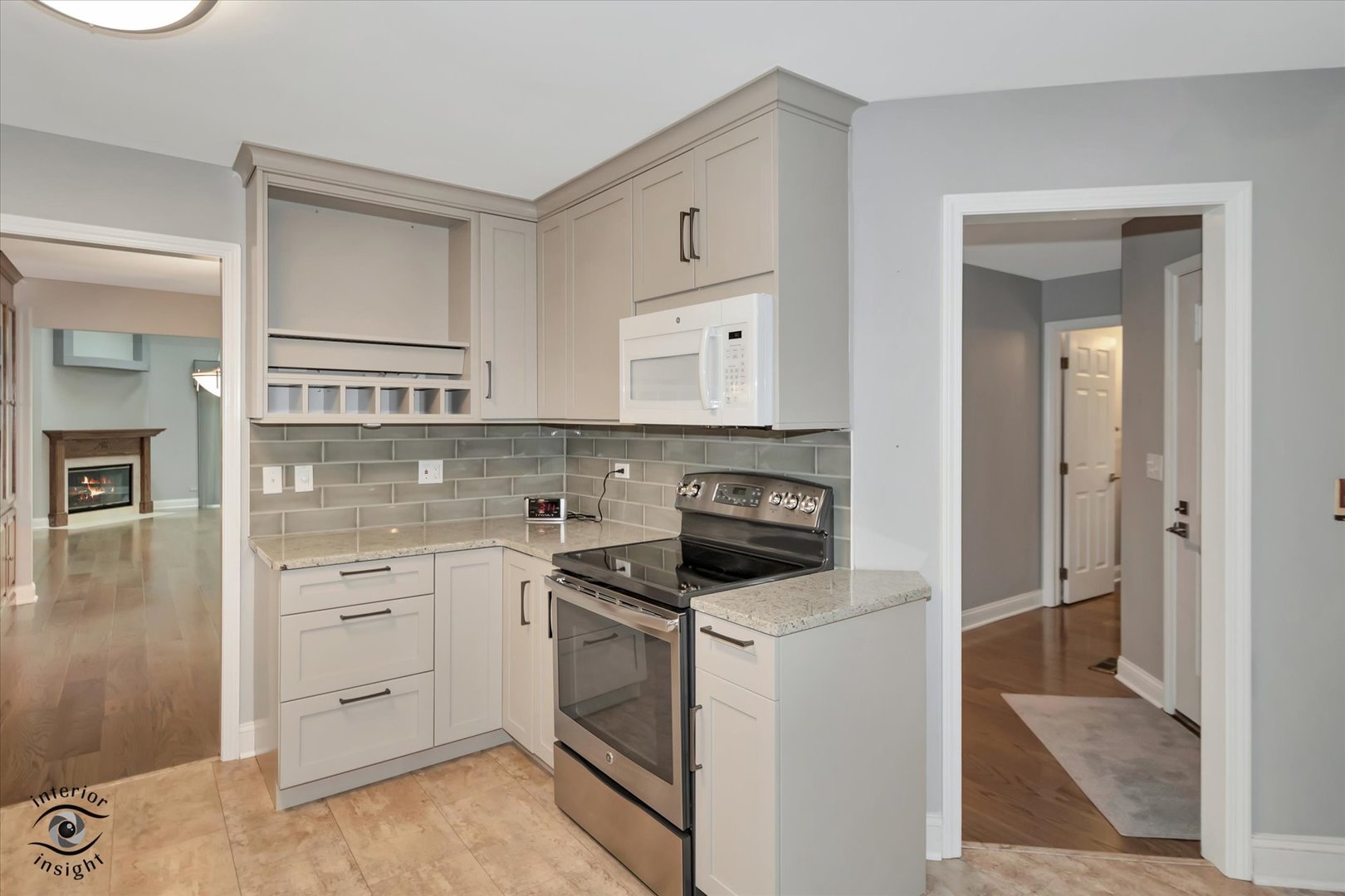14727 Golf Road Orland Park, IL 60462 - Photo 7 of 36