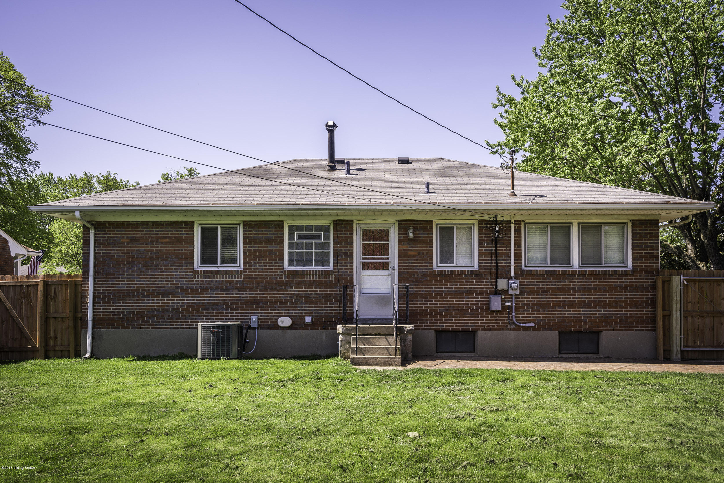 2912 Kings Bridge Road Louisville, KY 40220 - Photo 6 of 38 2912 Kings Bridge Rd-07