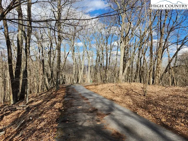 $124,900 | Spur Cove Lane, Boone, NC 28607