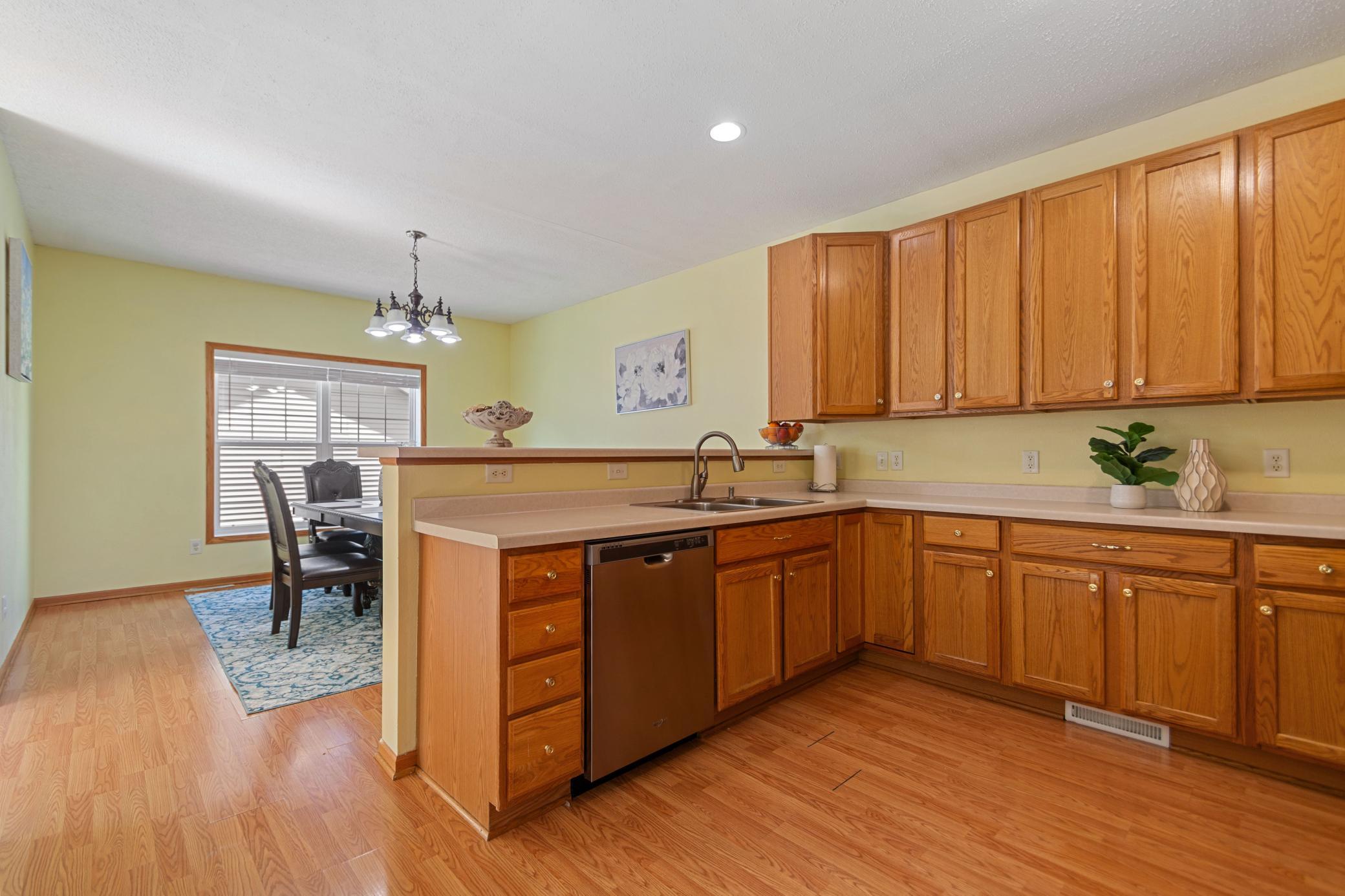 114006 Hundertmark Road Chaska, MN 55318 - Photo 5 of 33