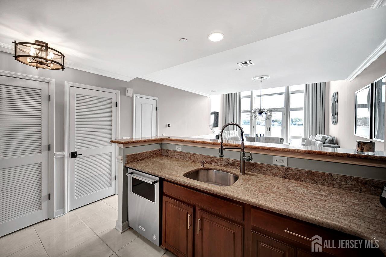 358 Rector Street, Unit 322 Perth Amboy, NJ 08861 - Photo 6 of 29