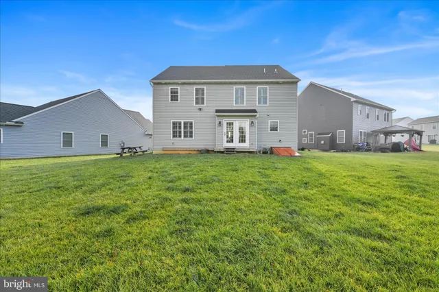 $474,900 | 109 James Drive, New Holland, PA 17557