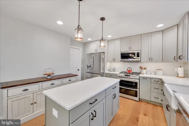 $474,900 | 109 James Drive, New Holland, PA 17557