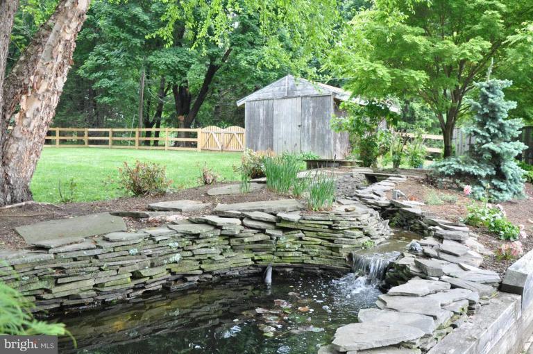 3226 Blenheim Road Phoenix, MD 21131 - Photo 22 of 23 Water feature/pond