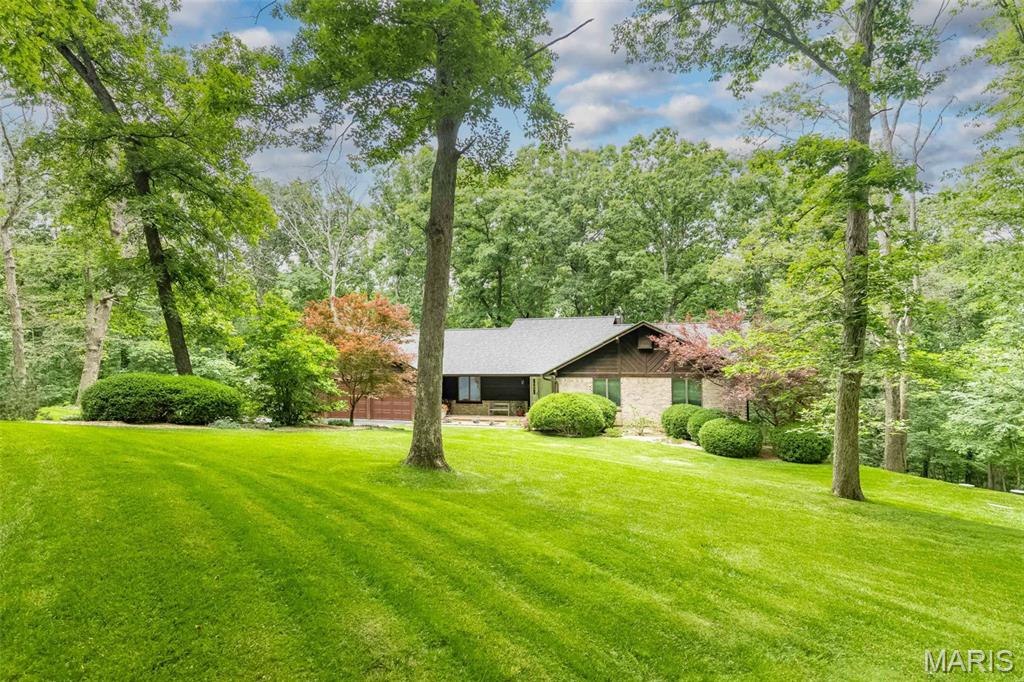 7 Walnut Ridge Court Defiance, MO 63341 - Photo 3 of 70