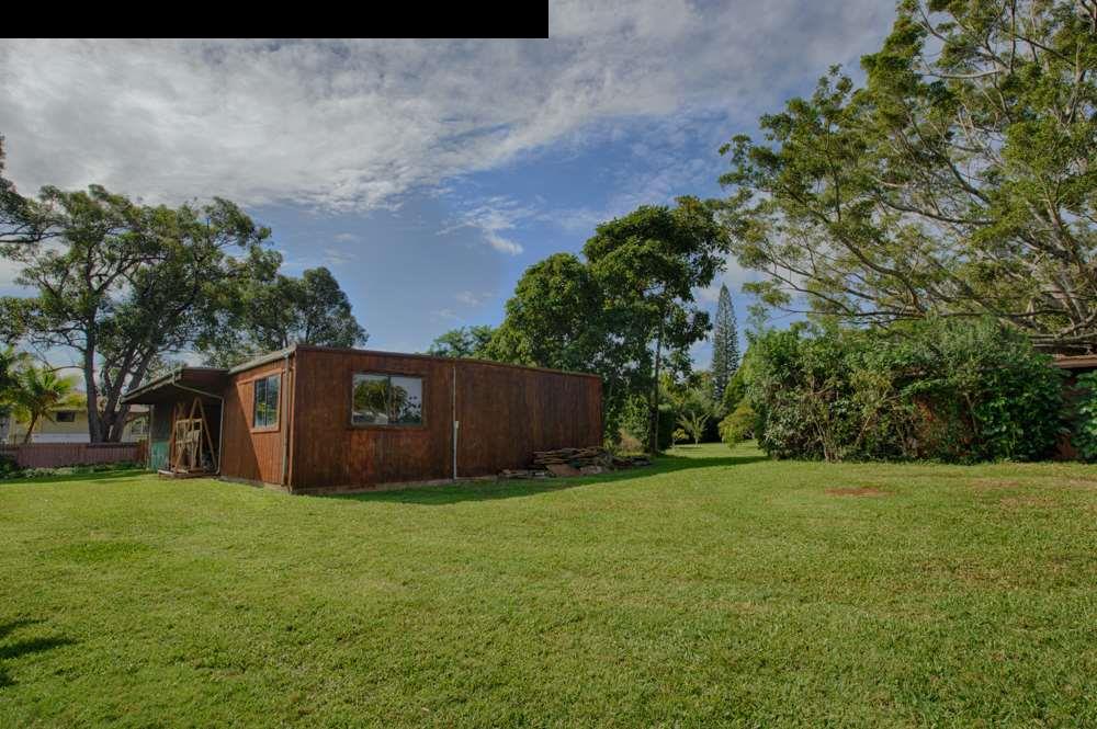 107 West Kuiaha Road Haiku, HI 96708 - Photo 13 of 20 a view of a backyard