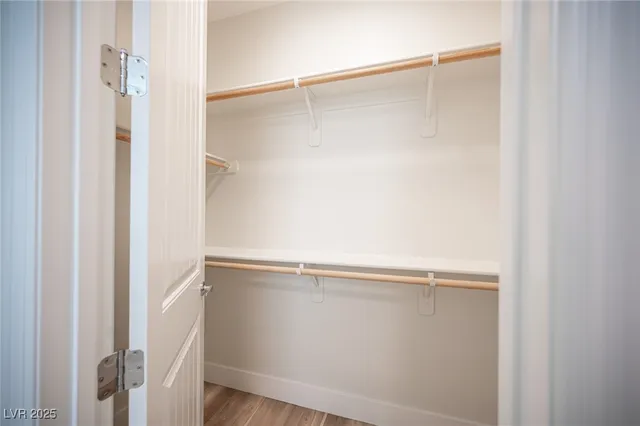 $634,999 | 1617 Meadow Bluffs Avenue, Henderson, NV 89014