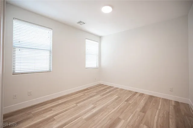 $634,999 | 1617 Meadow Bluffs Avenue, Henderson, NV 89014