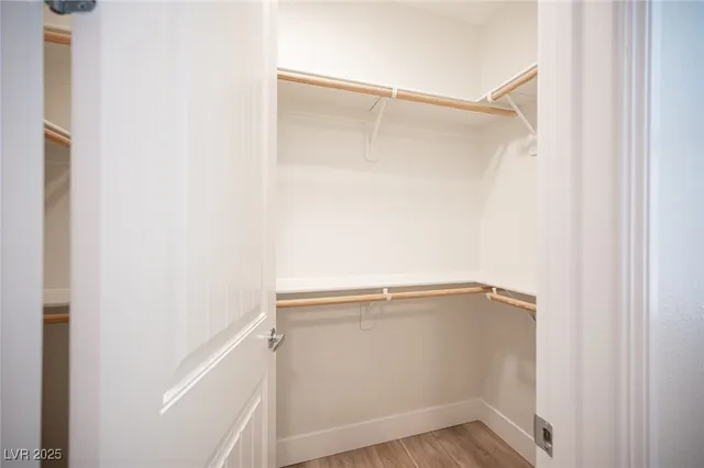 $634,999 | 1617 Meadow Bluffs Avenue, Henderson, NV 89014