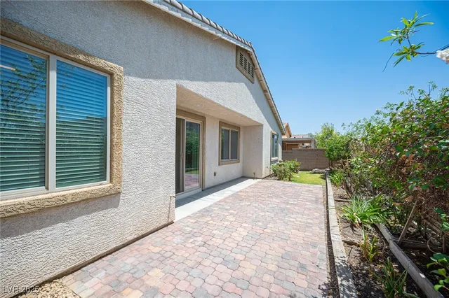 $634,999 | 1617 Meadow Bluffs Avenue, Henderson, NV 89014