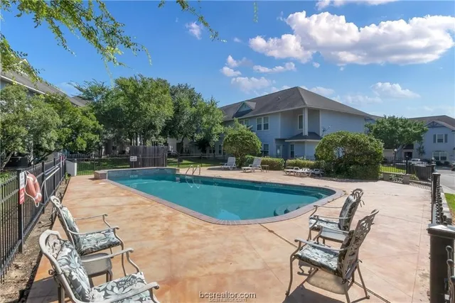 $550 | 1252 Canyon Creek Circle, College Station, TX 77840